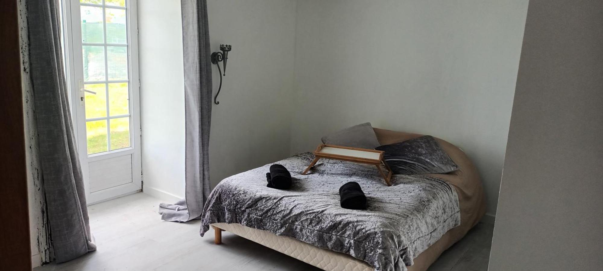 Maison De Campagne Seiches-sur-le-Loir Bagian luar foto